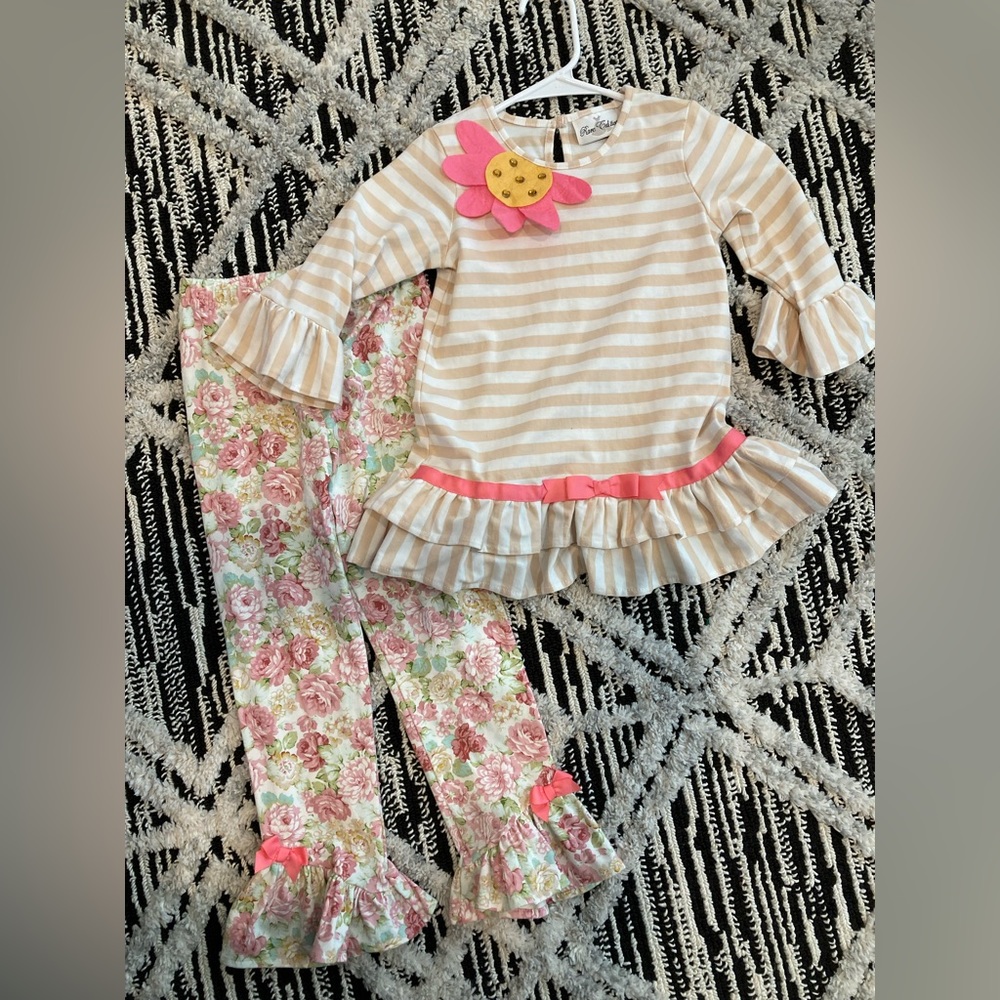 Rare Editions Outfit size 6-7 Never Worn